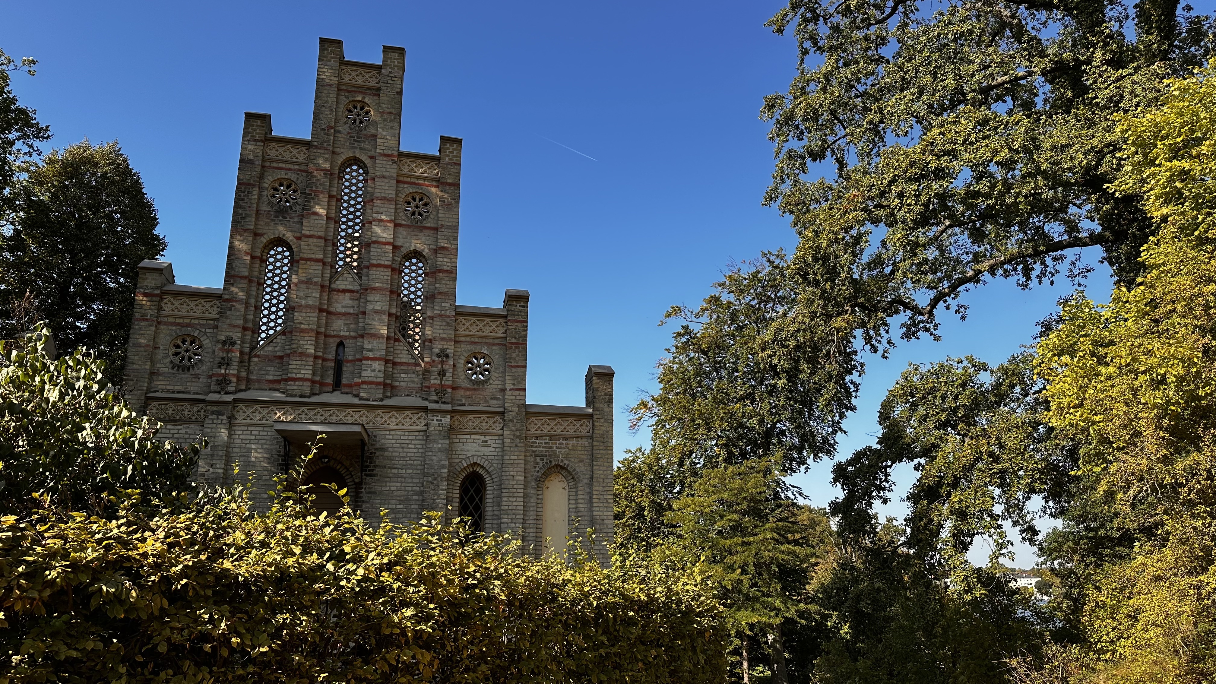Matrosenhaus am Havelufer im Park Babelsberg
